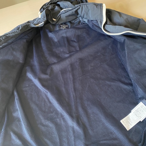 Abercrombie & Fitch Jacket Men’s - Picture 3 of 4
